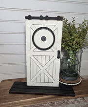 Load image into Gallery viewer, Interchangeable barn door