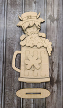 Load image into Gallery viewer, Highland cow with beer mug DIY KIT

