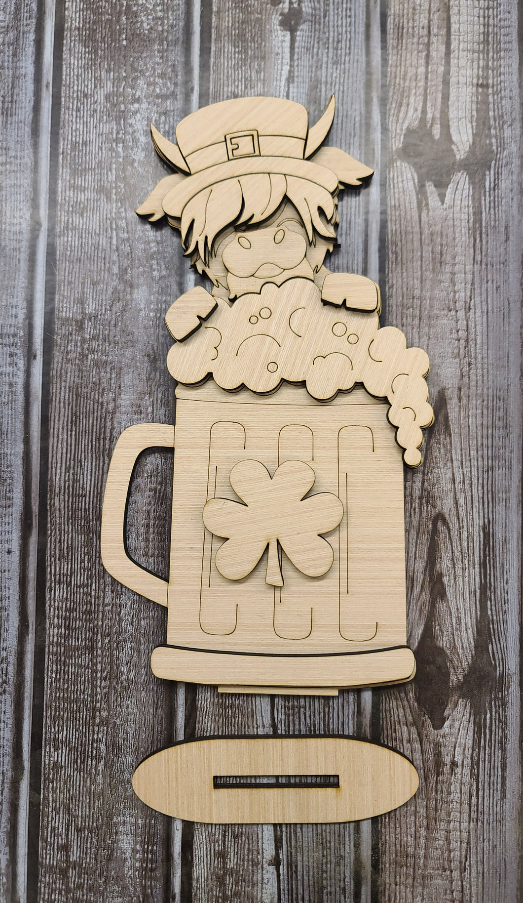 Highland cow with beer mug DIY KIT