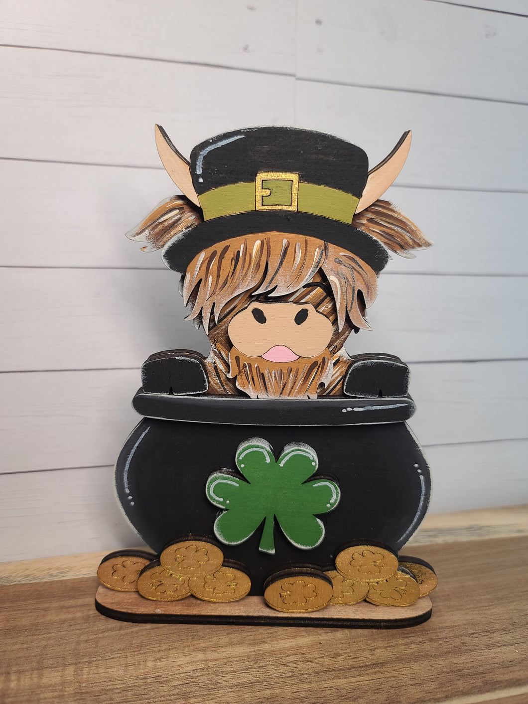 Highland cow pot of gold DIY kit