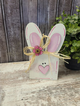 Load image into Gallery viewer, Square bunny DIY kit
