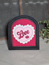 Load image into Gallery viewer, Small arch Valentine's insert
