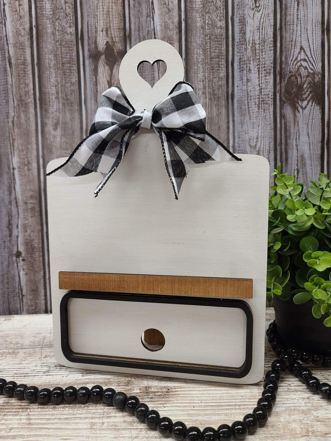 Interchangeable bread board shelf