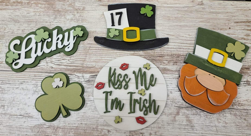 Kiss me I’m Irish tiered tray set