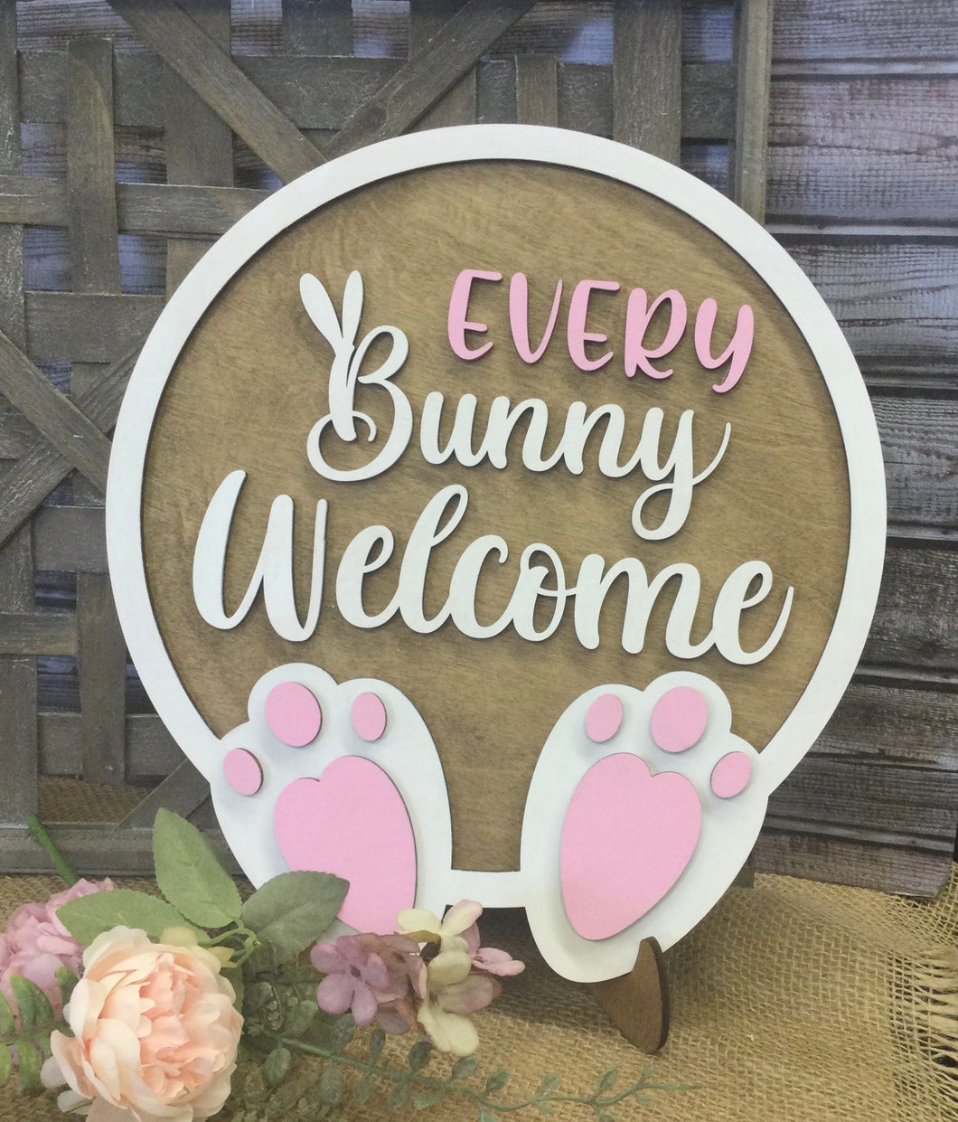 Every bunny welcome table decor