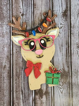 Load image into Gallery viewer, Reindeer Kids DIY Kit with supplies
