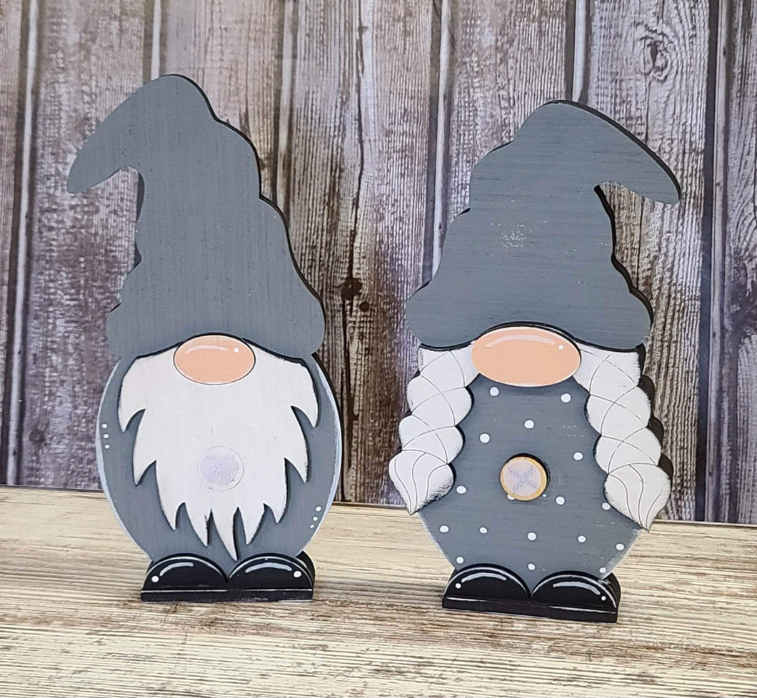 Interchangeable gnomes