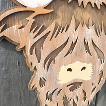 Load image into Gallery viewer, Highland cow doorhanger
