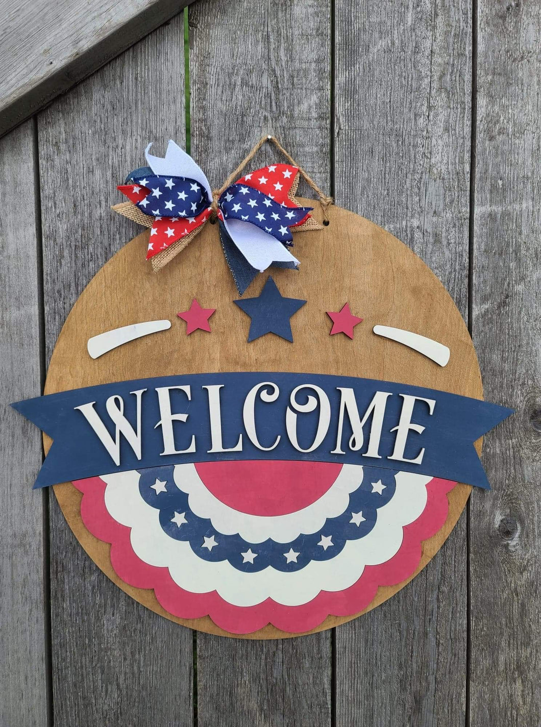 Patriotic bunting doorhanger